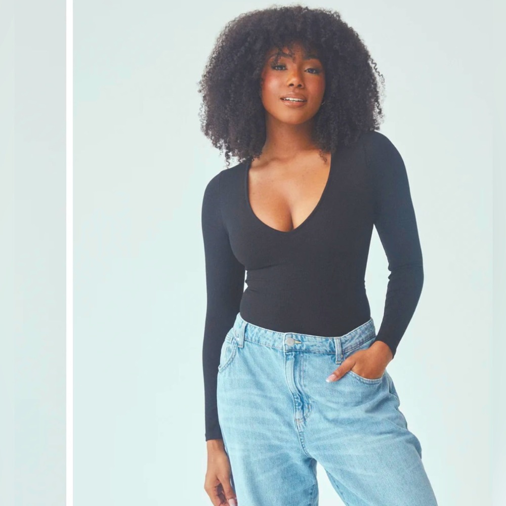 Long Sleeve Deep V Bramisuit Bodysuit